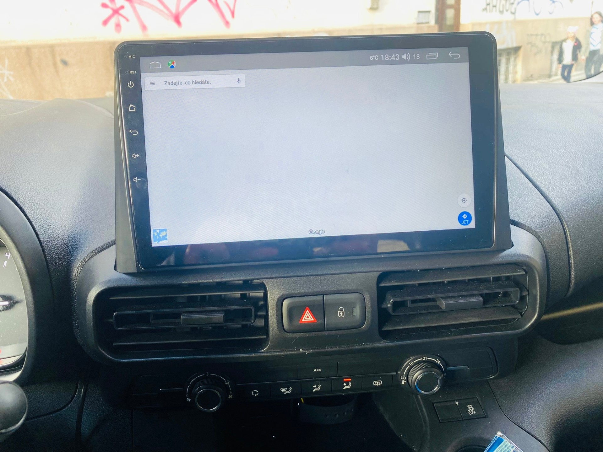 Nastavení Apple CarPlay na Android autorádiu v Citroënu Berlingo